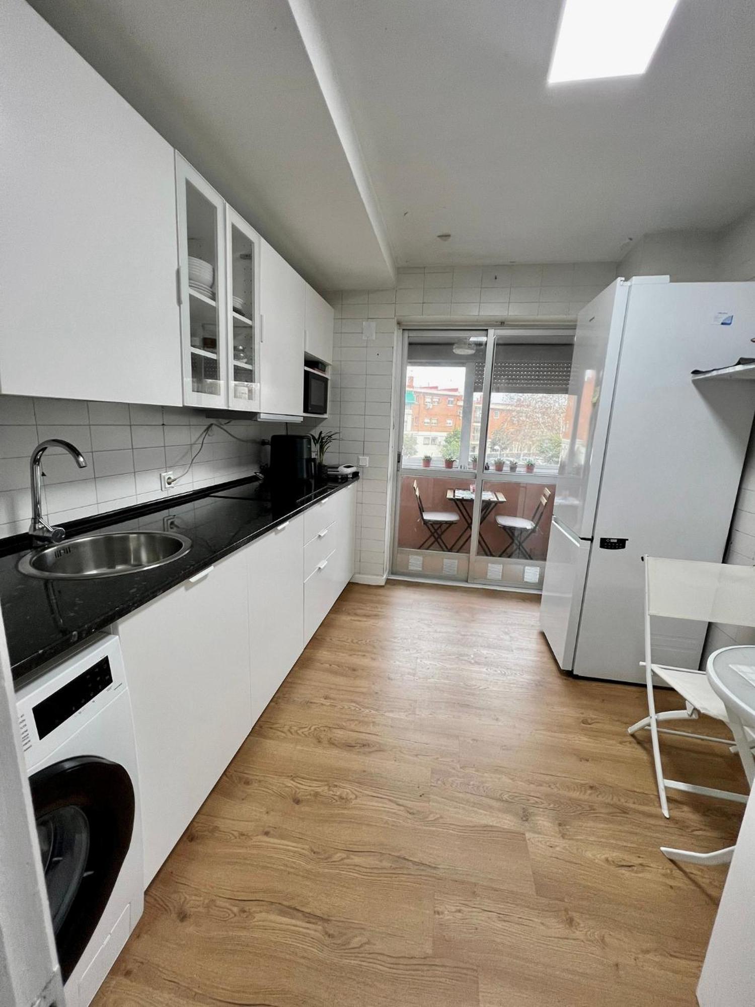 Habitacion En Madrid Eksteriør billede